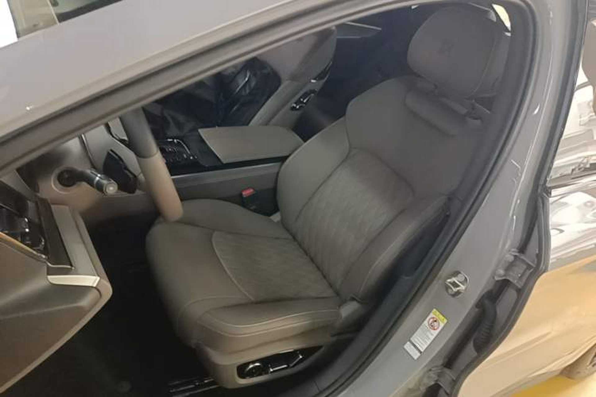 Used BYD Han 2025 DM-i Intelligent Driving Edition 125KM Prestige Model Left Front Seat