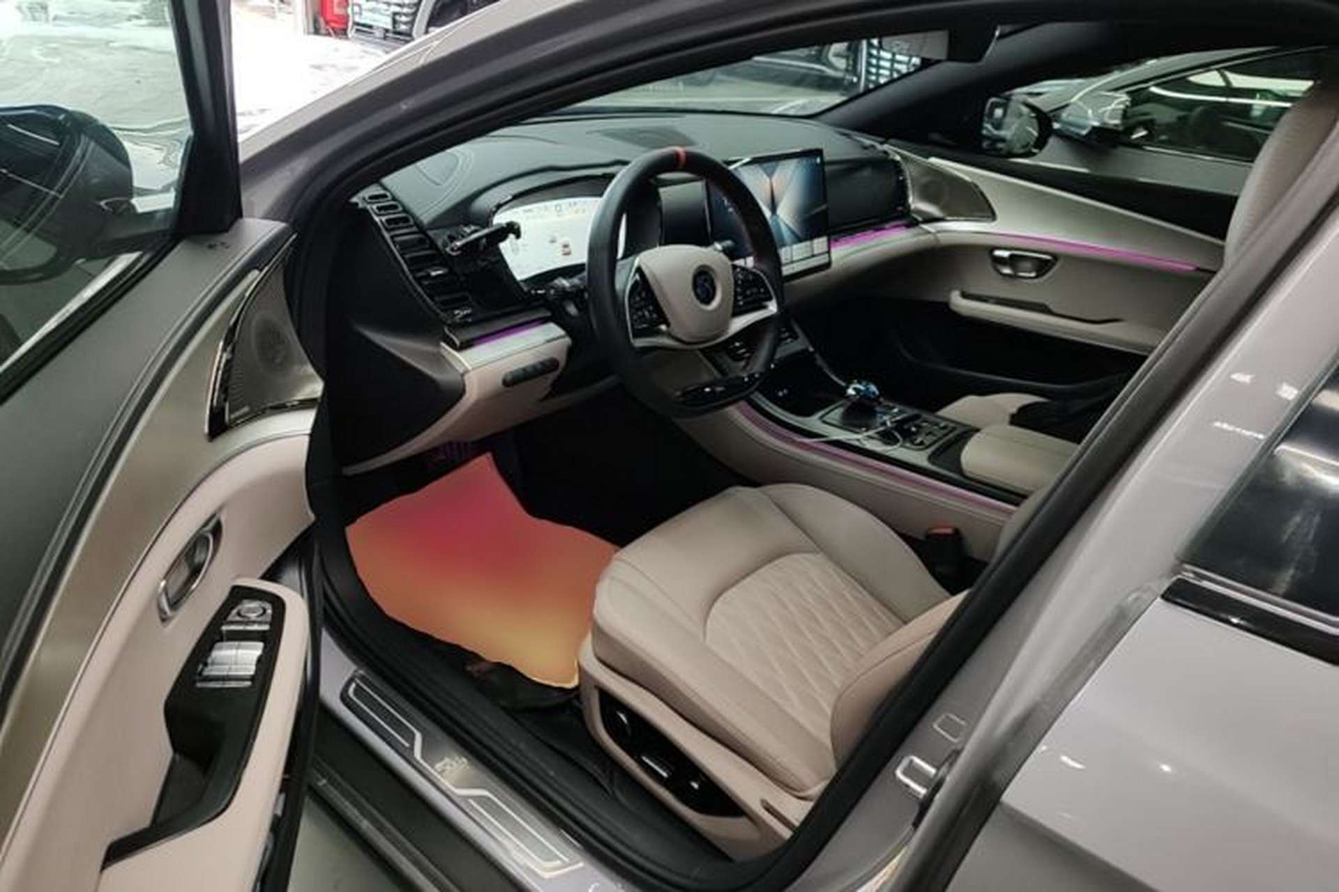 Used BYD Han 2025 DM-i 125KM Prestige Model Left Front Seat