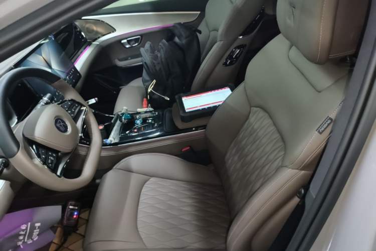 Used BYD Han 2025 EV Intelligent Driving Version 506KM Prestige Model Left Front Seat