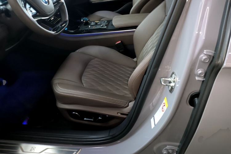 Used BYD Han 2025 DM-i 125KM Elite Model Left Front Seat