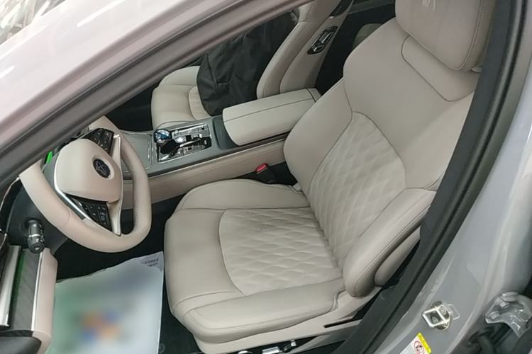 Used BYD Han 2025 DM-i Intelligent Driving Edition 125KM LiDAR Flagship Model Left Front Seat