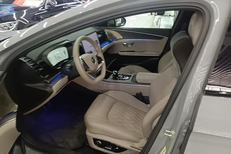 Used BYD Han 2025 EV with 701 km of Laser Radar-Enabled Intelligent Driving Left Front Seat