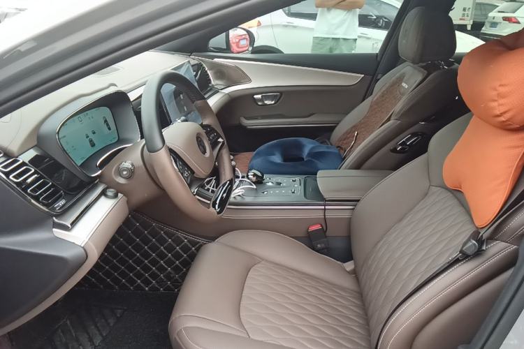 Used BYD Han 2025 DM-i 125KM Prestige Model Left Front Seat