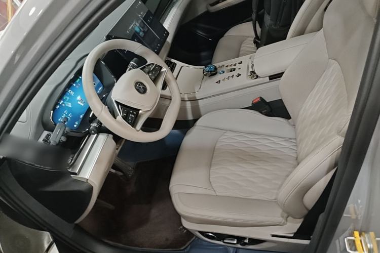 Used BYD Han 2025 EV Intelligent Driving Version 506KM Prestige Model Left Front Seat