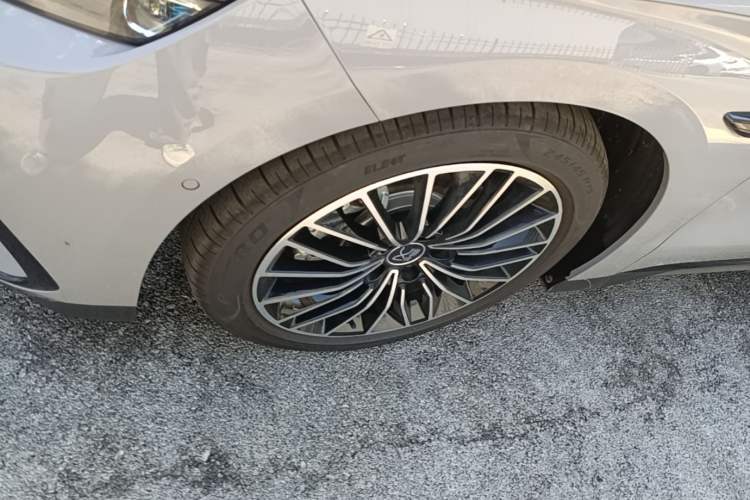 Used BYD Han 2025 DM-i Intelligent Driving Edition 125KM LiDAR Flagship Model Left Front Wheel Hub