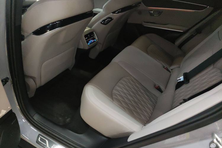 Used BYD Han 2025 DM-i Intelligent Driving Edition 125KM LiDAR Flagship Model Left Rear Seat