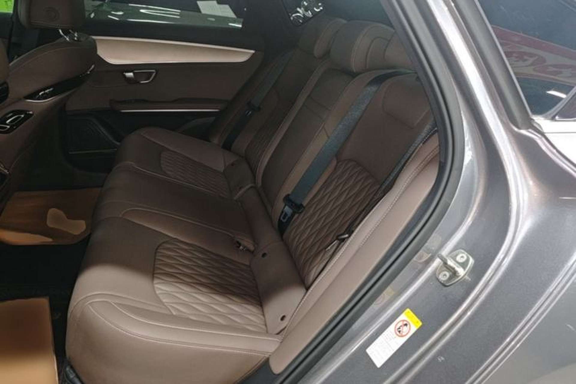 Used BYD Han 2025 DM-i 125KM Elite Model Left Rear Seat