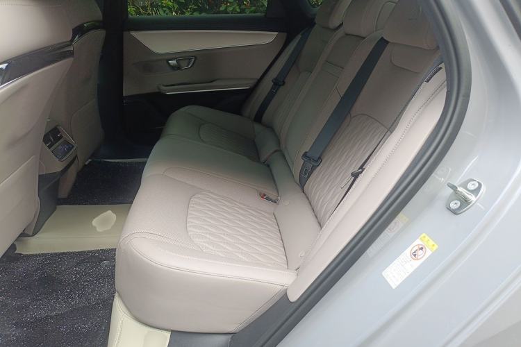 Used BYD Han 2025 DM-i 125KM Elite Model Left Rear Seat
