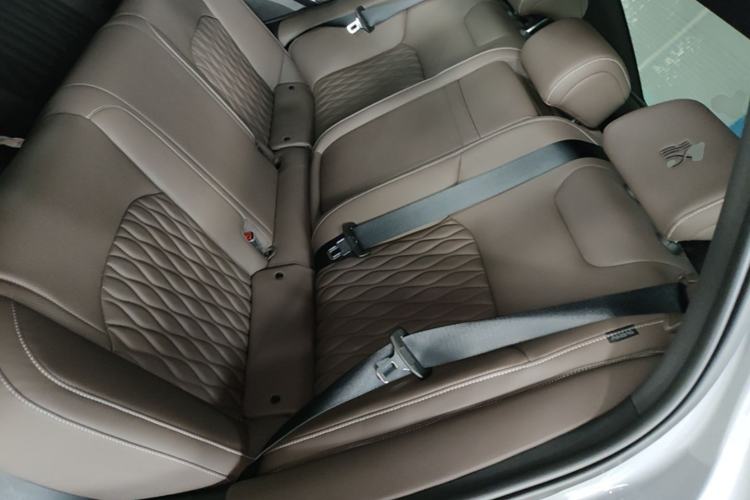 Used BYD Han 2025 DM-i 125KM Prestige Model Left Rear Seat