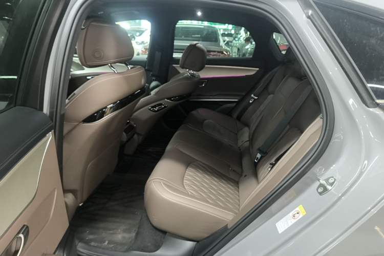 Used BYD Han 2025 EV 506KM Prestige Edition Left Rear Seat