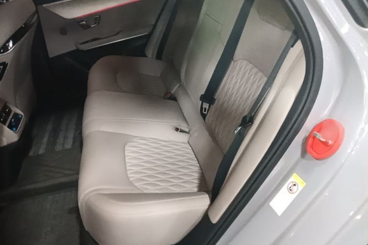 Used BYD Han 2025 EV Intelligent Driving Edition 605KM Prestige Model Left Rear Seat
