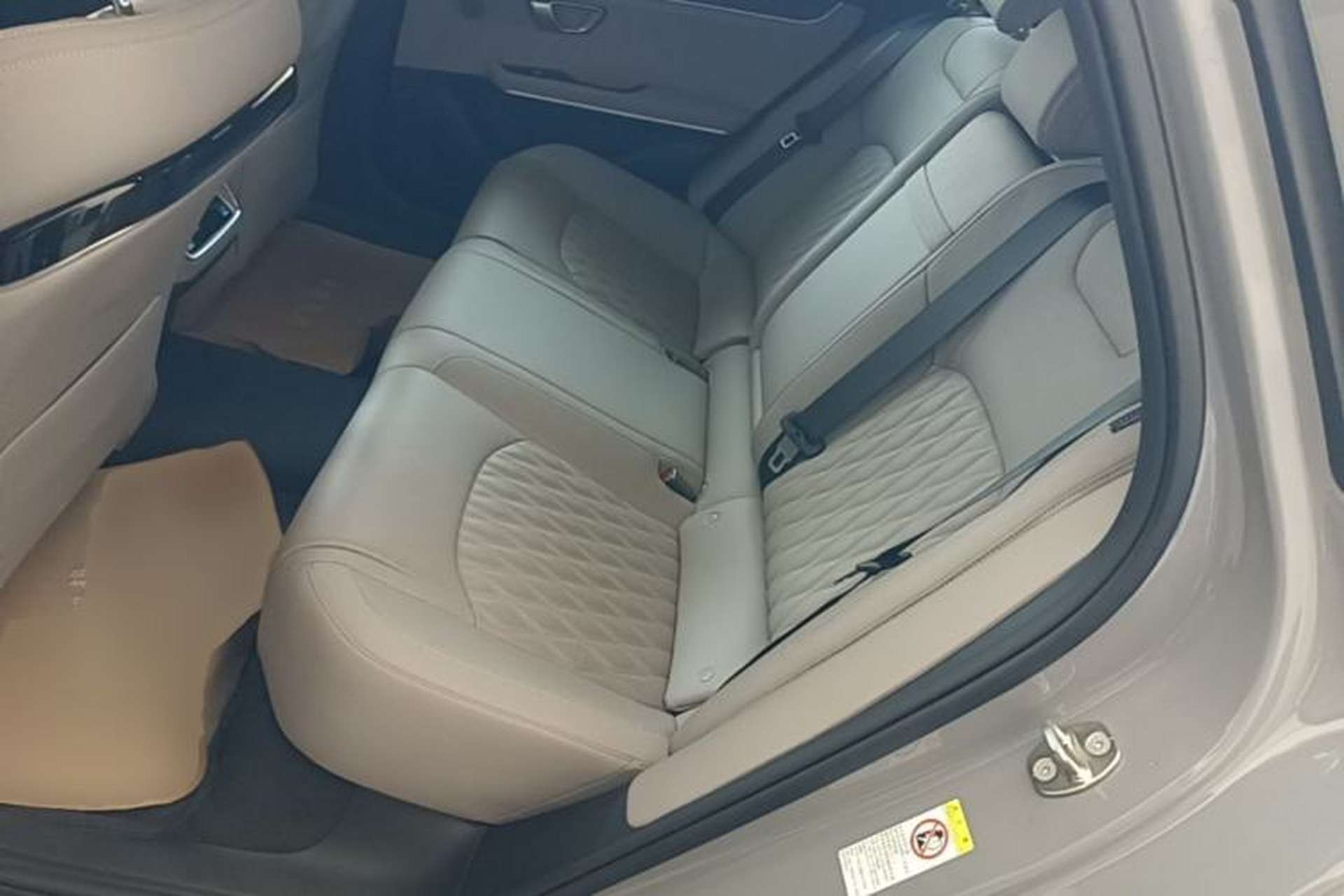 Used BYD Han 2025 DM-i Intelligent Driving Edition 125KM LiDAR Flagship Model Left Rear Seat