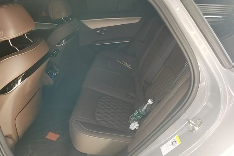 Used BYD Han 2025 DM-i 125KM Elite Model Left Rear Seat