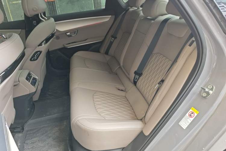 Used BYD Han 2025 DM-i 125KM Prestige Model Left Rear Seat