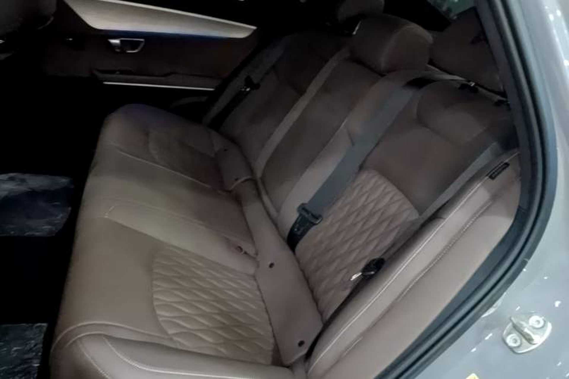 Used BYD Han 2025 DM-i Intelligent Driving Edition 125KM Prestige Model Left Rear Seat