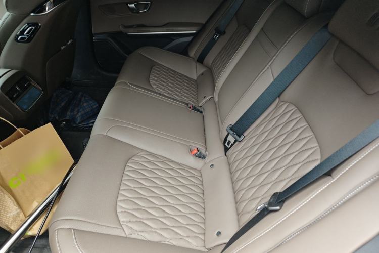 Used BYD Han 2025 DM-i 125KM Elite Model Left Rear Seat