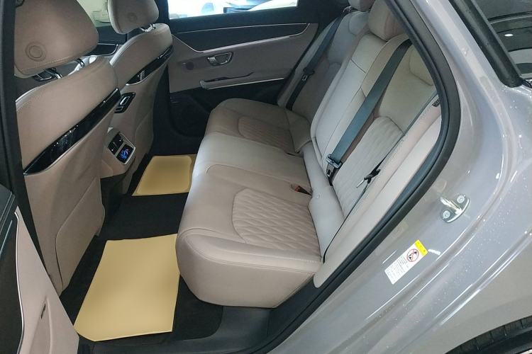 Used BYD Han 2025 EV Intelligent Driving Edition 701KM LiDAR Flagship Model Left Rear Seat