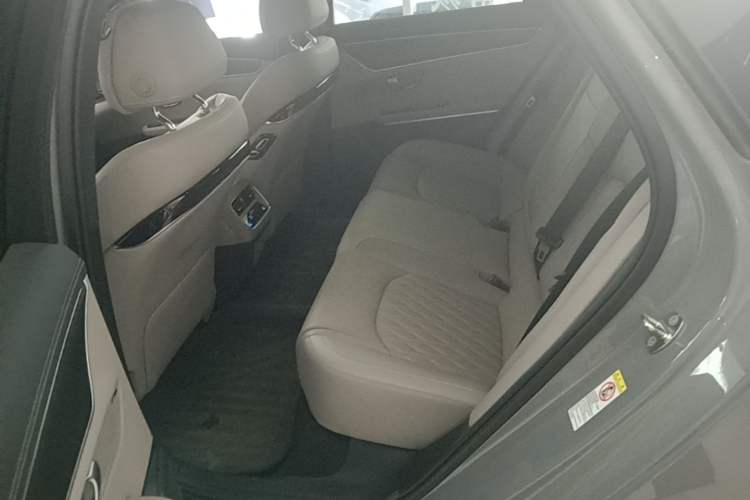 Used BYD Han 2025 DM-i Intelligent Driving Edition 125KM LiDAR Flagship Model Left Rear Seat