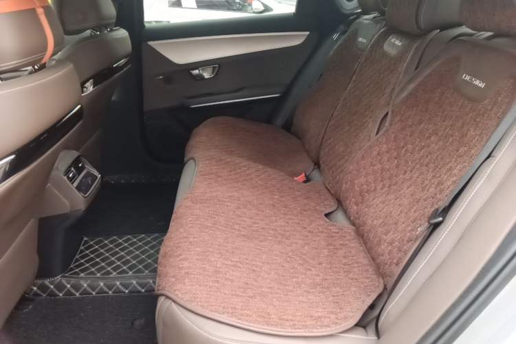 Used BYD Han 2025 DM-i 125KM Prestige Model Left Rear Seat