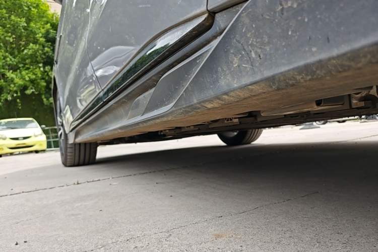 Used BYD Han 2025 DM-i 125KM LiDAR-Powered Intelligent Driving Model Left Side Sill