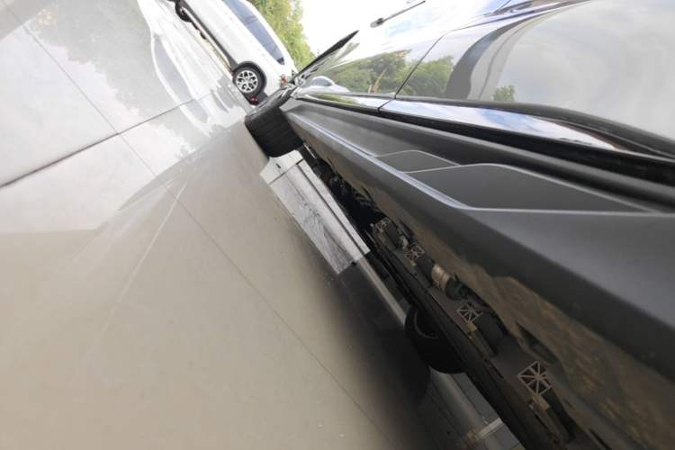 Used BYD Han 2025 DM-i Intelligent Driving Edition 125KM LiDAR Flagship Model Left Side Sill