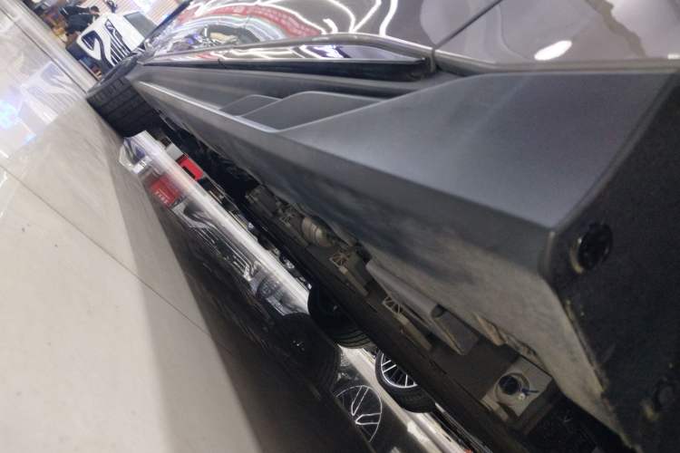 Used BYD Han 2025 DM-i 125KM LiDAR-Powered Intelligent Driving Model Left Side Sill