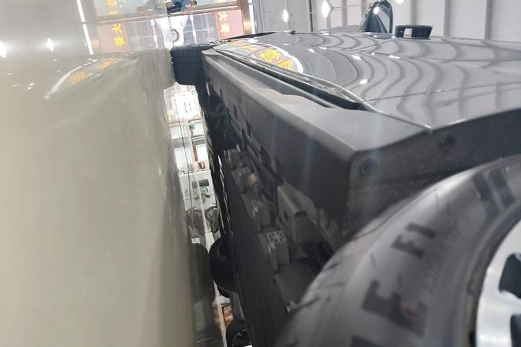 Used BYD Han 2025 DM-i Intelligent Driving Edition 125KM LiDAR Flagship Model Left Side Sill