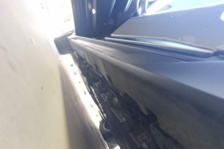 Used BYD Han 2025 DM-i 125KM Elite Model Left Side Sill