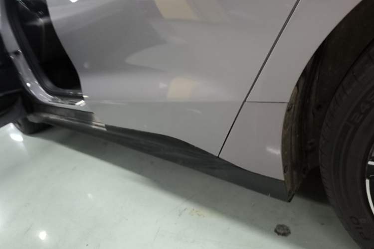 Used BYD Han 2025 EV 506KM Prestige Edition Left Side Sill