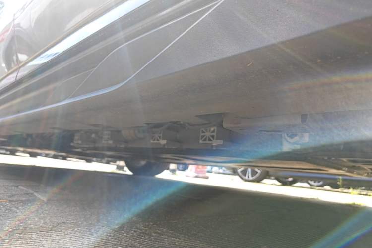 Used BYD Han 2025 DM-i 125KM LiDAR-Powered Intelligent Driving Model Left Side Sill