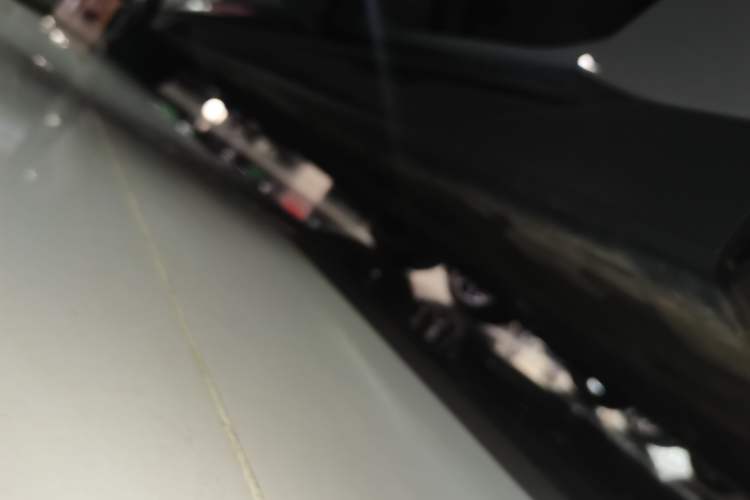 Used BYD Han 2025 EV 605KM Prestige Model Left Side Sill