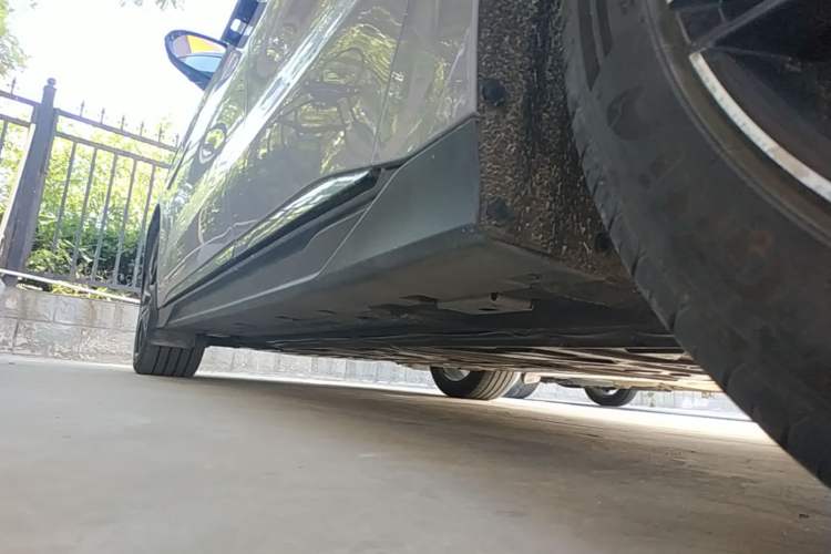 Used BYD Han 2025 EV 506KM Prestige Edition Left Side Sill