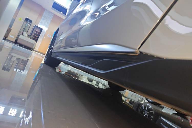 Used BYD Han 2025 DM-i 125KM Elite Model Left Side Sill