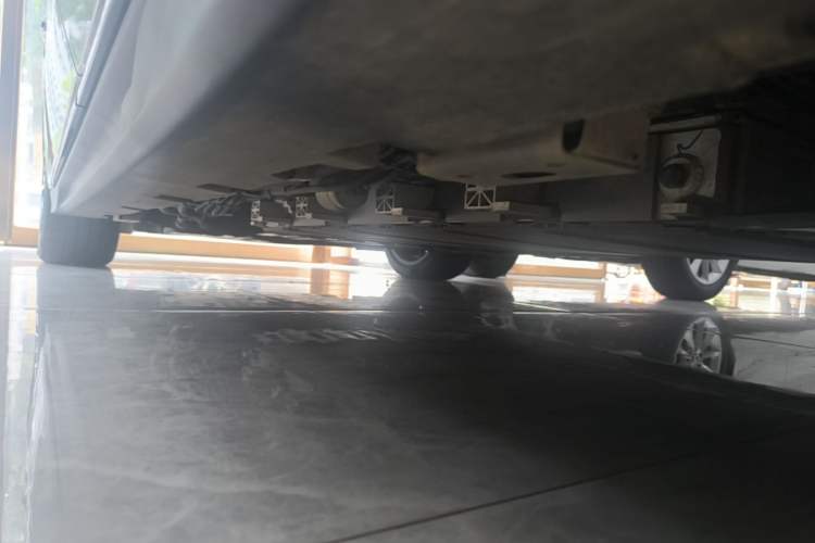 Used BYD Han 2025 DM-i 125KM LiDAR-Powered Intelligent Driving Model Left Side Sill
