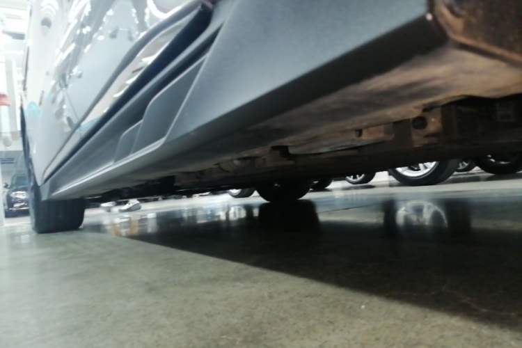 Used BYD Han 2025 DM-i 125KM Elite Model Left Side Sill