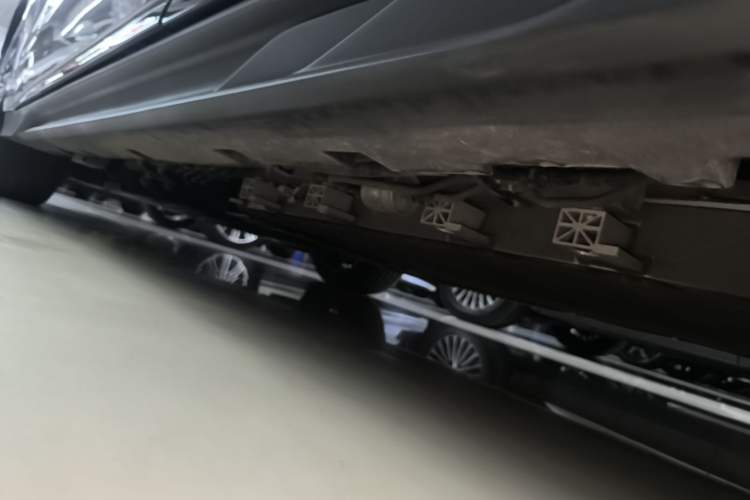Used BYD Han 2025 DM-i Intelligent Driving Edition 125KM LiDAR Flagship Model Left Side Sill