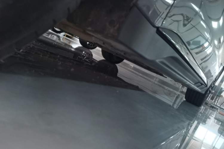 Used BYD Han 2025 DM-i 125KM LiDAR-Powered Intelligent Driving Model Left Side Sill