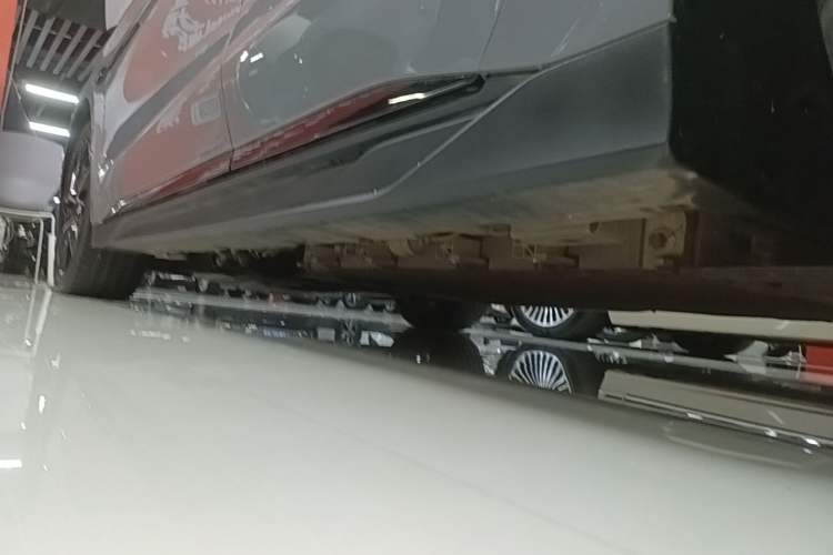 Used BYD Han  Left Side Sill