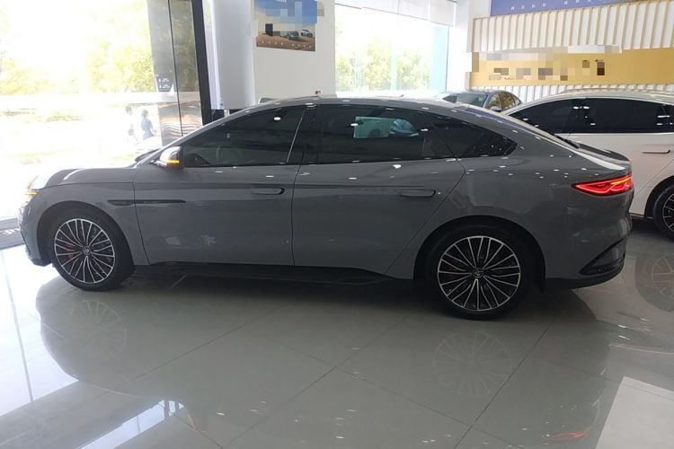 Used BYD Han 2025 EV Intelligent Driving Edition 701KM LiDAR Flagship Model Left Side