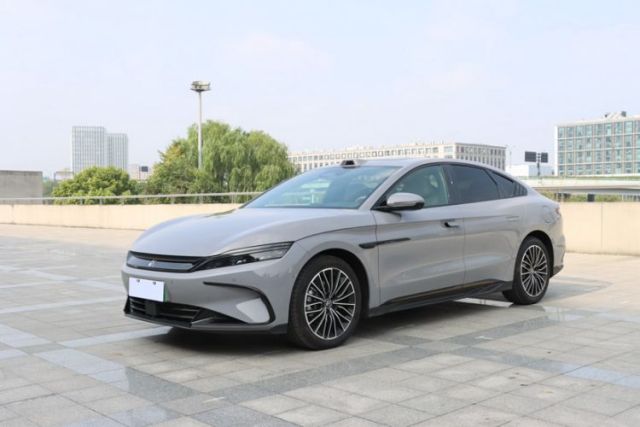 Used BYD Han 2025 DM-i Intelligent Driving Edition 125KM LiDAR Flagship Model