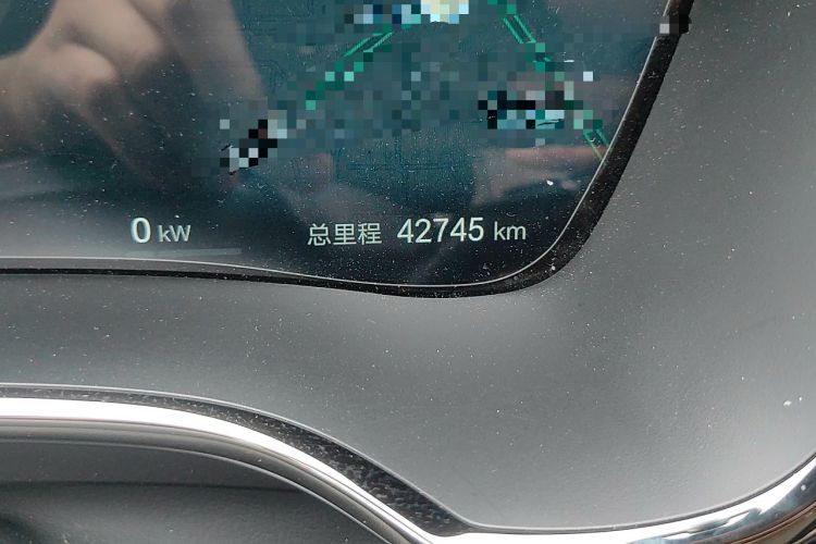 Used BYD Han 2025 DM-i 125KM Prestige Model Odometer Close Up