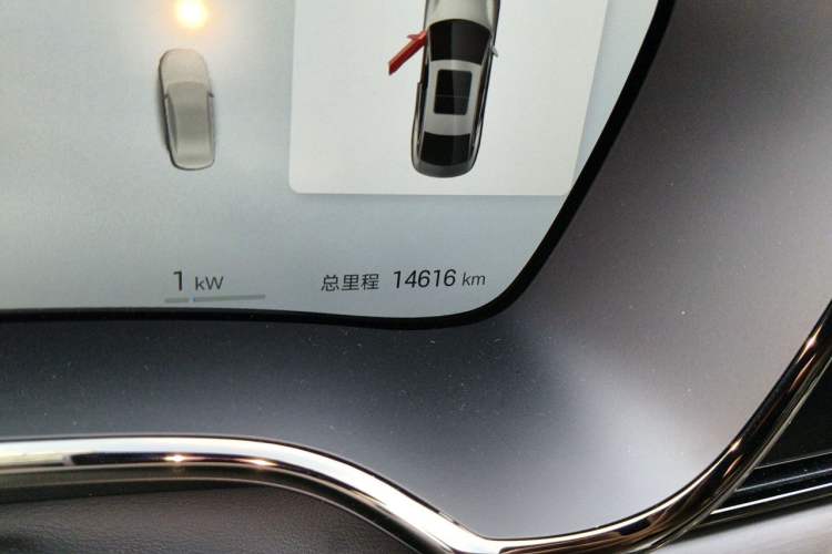 Used BYD Han 2025 EV with 701 km of Laser Radar-Enabled Intelligent Driving Odometer Close Up