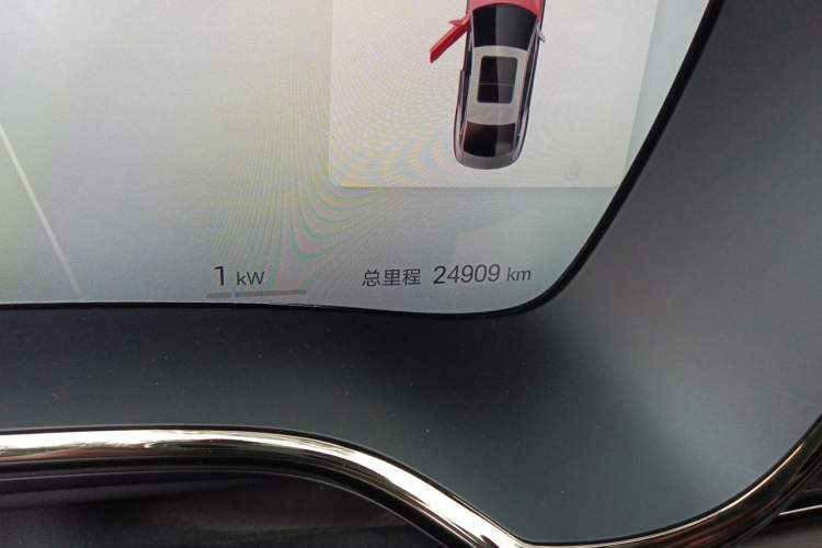 Used BYD Han 2025 EV 605KM Prestige Model Odometer Close Up