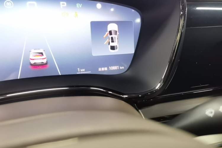 Used BYD Han 2025 DM-i 125KM Elite Model Odometer Close Up