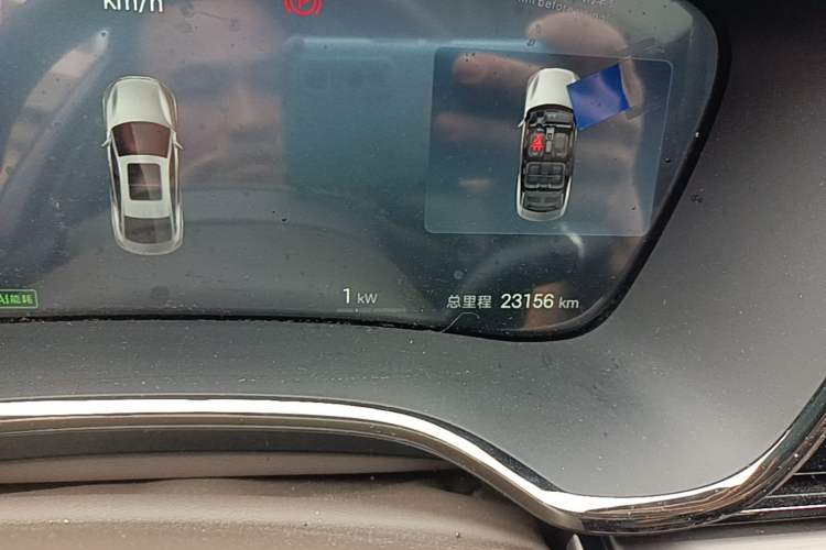 Used BYD Han  Odometer Close Up