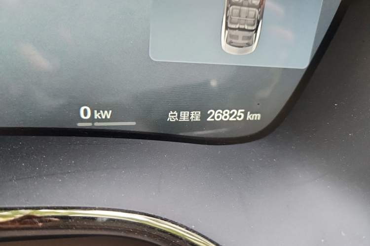 Used BYD Han 2025 DM-i Intelligent Driving Edition 125KM LiDAR Flagship Model Odometer Close Up