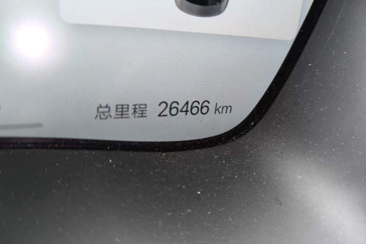 Used BYD Han 2025 DM-i 125KM Elite Model Odometer Close Up