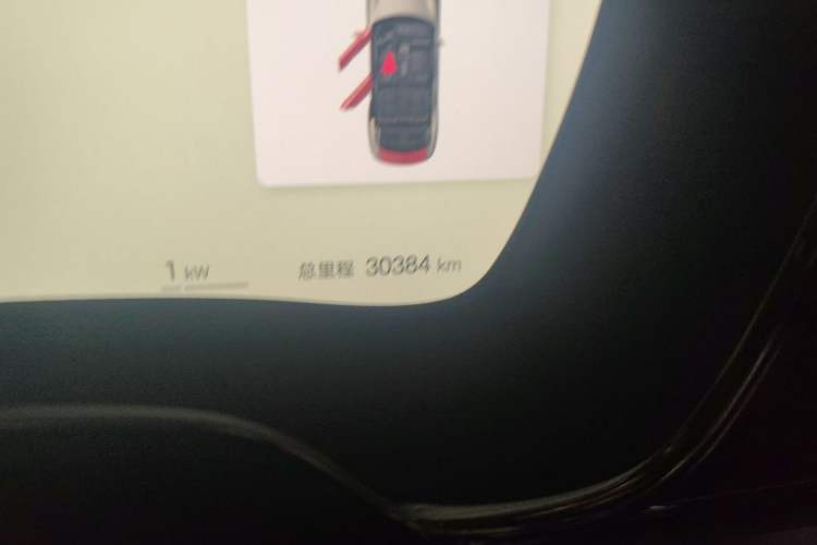 Used BYD Han 2025 EV with 701 km of Laser Radar-Enabled Intelligent Driving Odometer Close Up