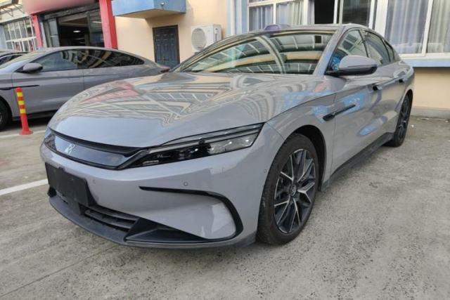 Used BYD Han 2025 DM-i Intelligent Driving Edition 125KM Prestige Model