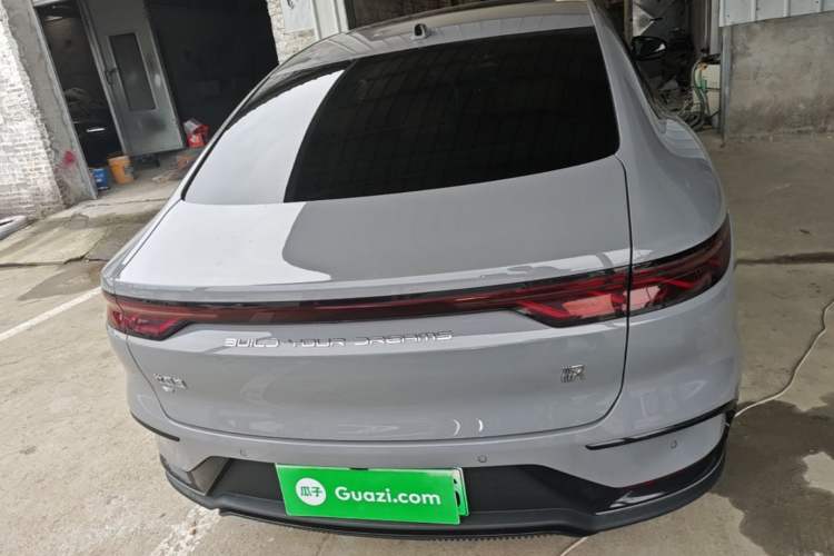 Used BYD Han 2025 EV with 701 km of Laser Radar-Enabled Intelligent Driving Rear